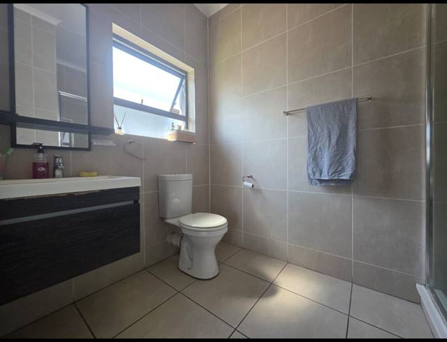 1 BEDROOM APARTMENT FOR SALE IN WESTLAKE ECO ESTATE